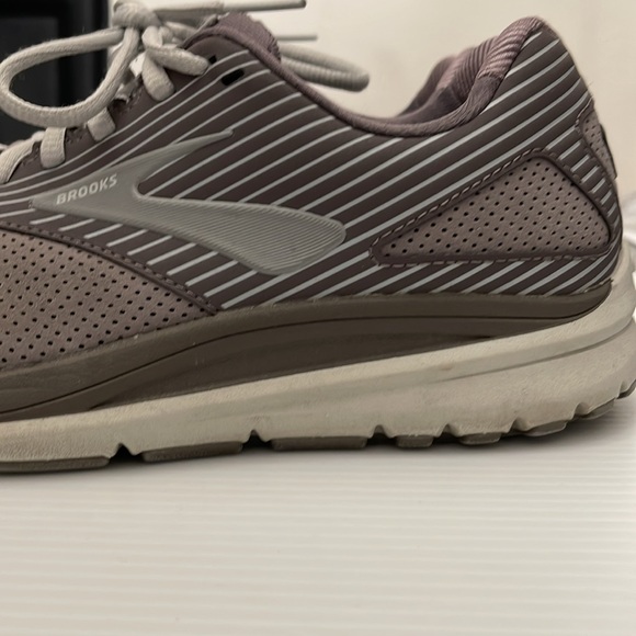 BROOKS ADDITION WLK SNEAKERS WOMENS SIZE 9.5 - Picture 4 of 16